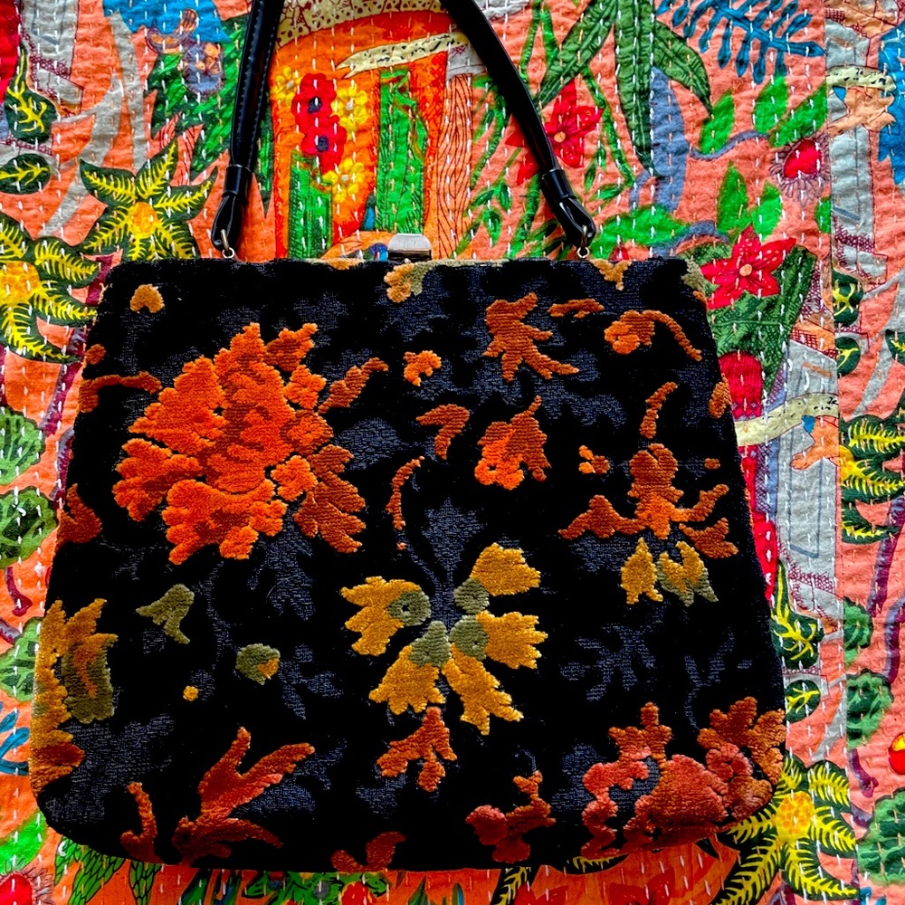 Vintage tapestry snap bag